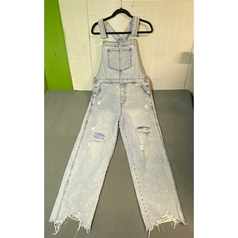 Jessica Simpson Women's M light wash distressed ankle length overalls trad farm